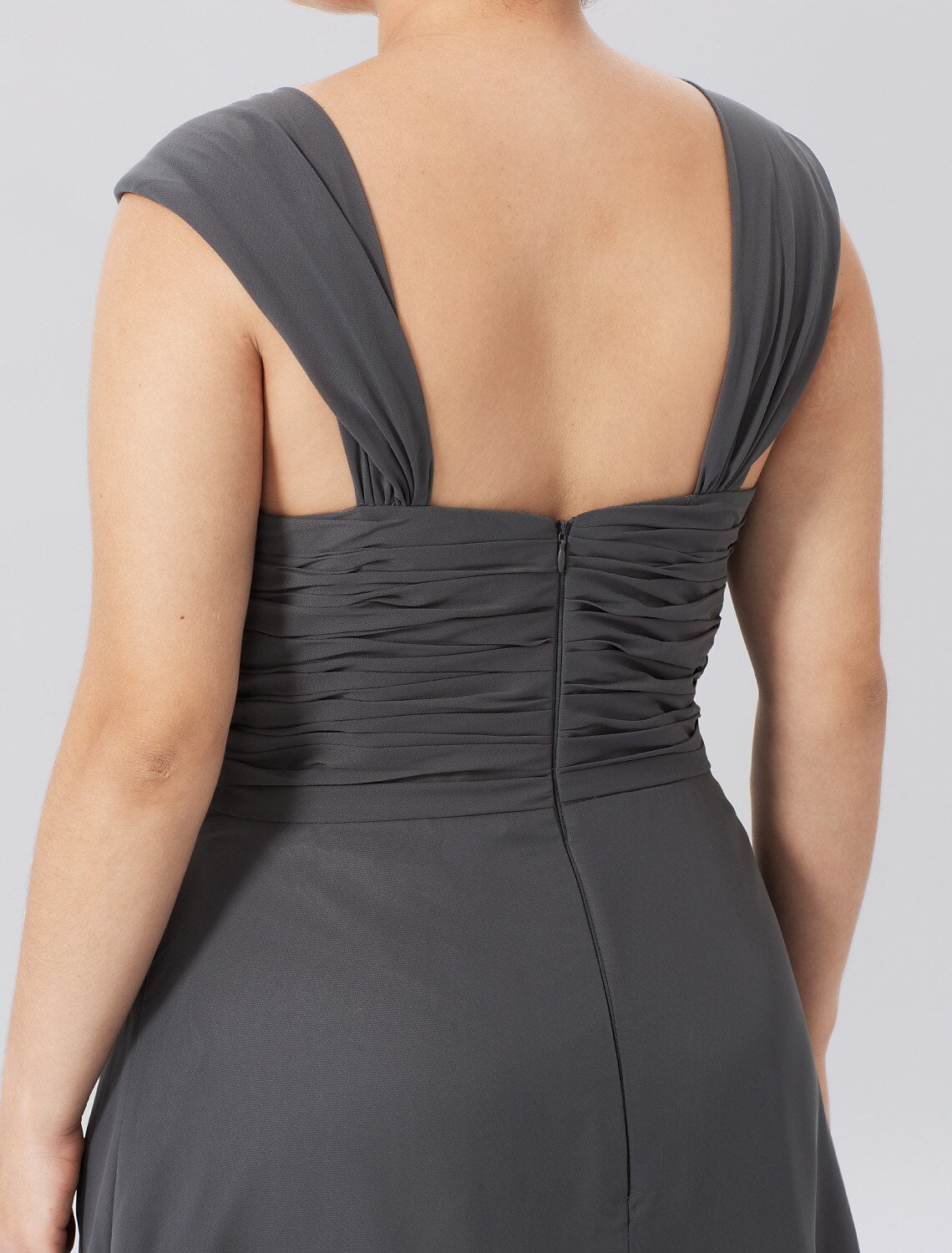 Aimishang  A-Line Mother of the Bride Dress Formal Plus Size Elegant Straps Knee Length Chiffon Sleeveless yes with Criss Cross Pleats