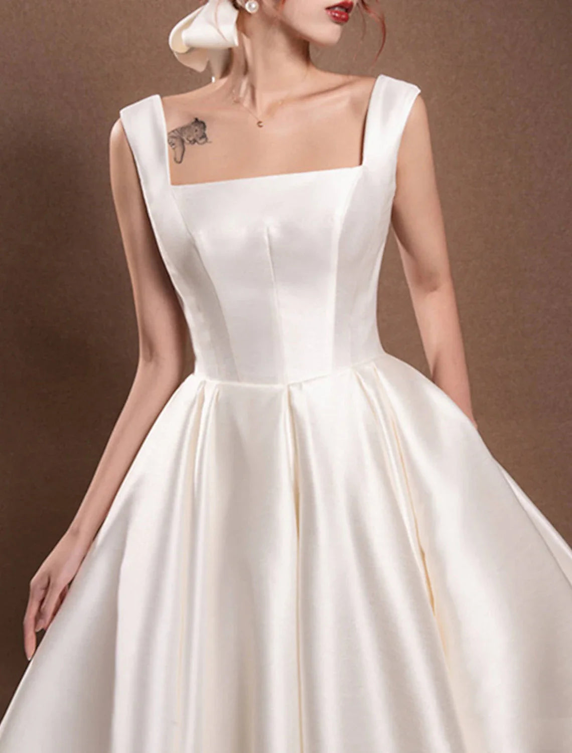 Aimishang Reception Simple Wedding Dresses Wedding Dresses A-Line Off Shoulder Cap Sleeve Tea Length Satin Bridal Gowns With Pleats Ruched
