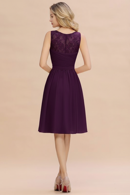 Elegant Ruffle Chiffon Short Bridesmaid Dress Sleeveless V-Neck Aline Knee Length Homecoming Dress