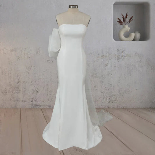 Mermaid Simple Ruffled White Wedding Dress