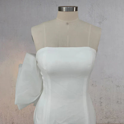 Mermaid Simple Ruffled White Wedding Dress