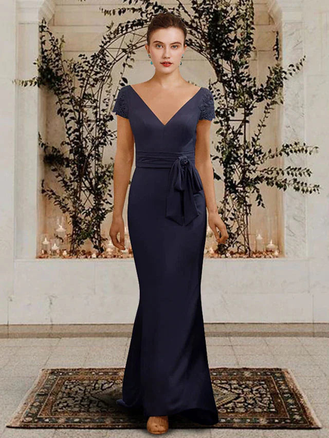 Sheath / Column Mother of the Bride Dress Elegant V Neck Floor Length Chiffon Short Sleeve with Bow(s) Appliques