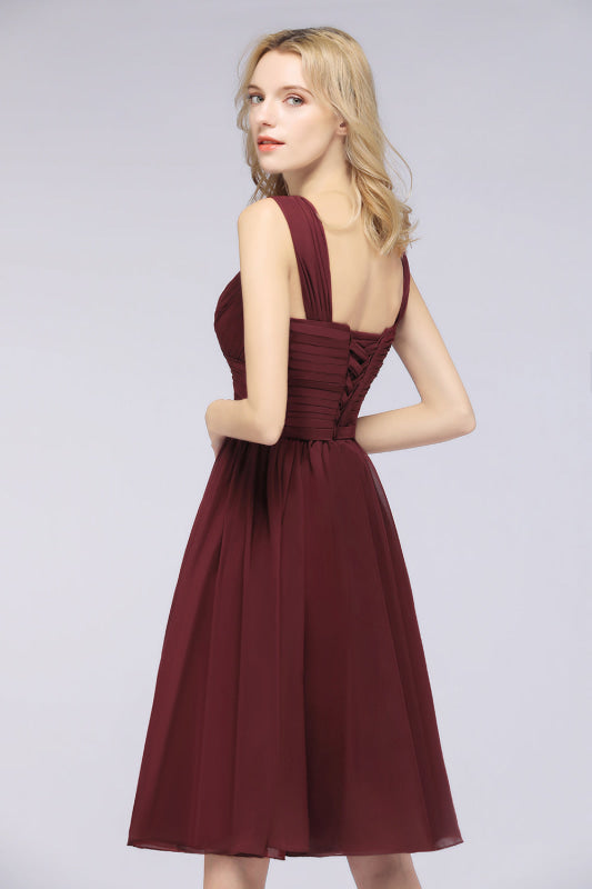 Short Burgundy Bridesmaid Dresses Ruffle Chiffon Knee Length Formal Dress