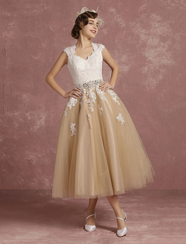 Short Champagne Vintage Wedding Dress Lace Applique Keyhole Bridal Dress