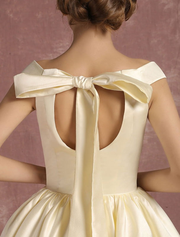 Short Wedding Dresses Satin Vintage Princess Bridal Dress Knee Length Sleeveless Lace Pleated Bridal Gown With Ribbon Bow