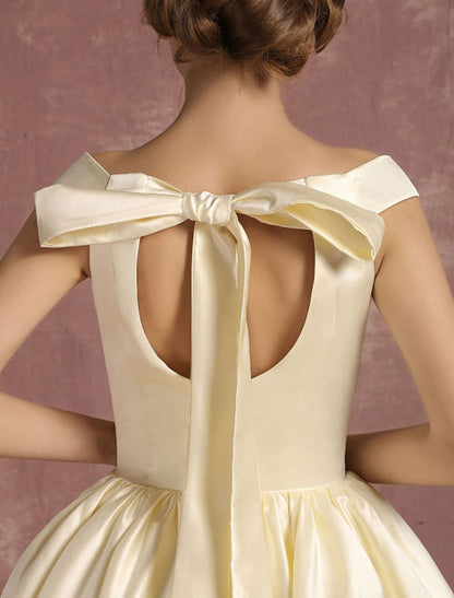 Short Wedding Dresses Satin Vintage Princess Bridal Dress Knee Length Sleeveless Lace Pleated Bridal Gown With Ribbon Bow