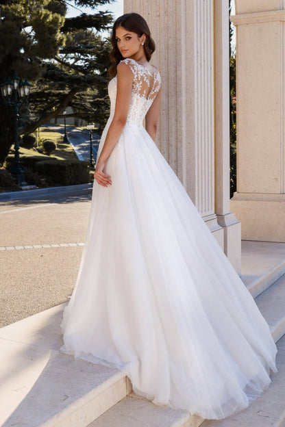 Simple Lace Aline Wedding Dress with Front Slit Sleeveless Bateau Neck Tulle Bridal Dress