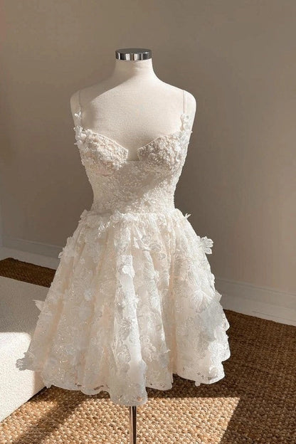 Amazing Spaghetti Straps Beach Aline Wedding Dress Short Tulle Bridal Dress with Lace Appliques