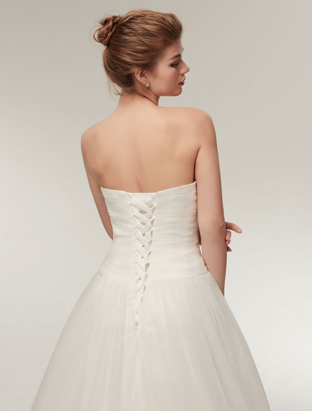 Strapless Wedding Dresses Ivory Sweetheart Bridal Gown Feathers Tulle Wedding Gown With Train