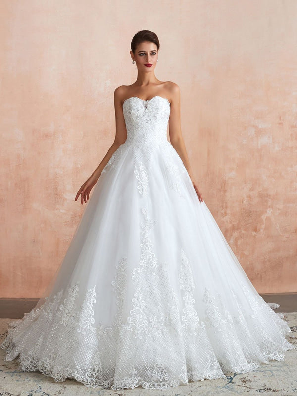 Sweetheart Sleeveless Wedding Dress Princess Bridal Gowns With Train