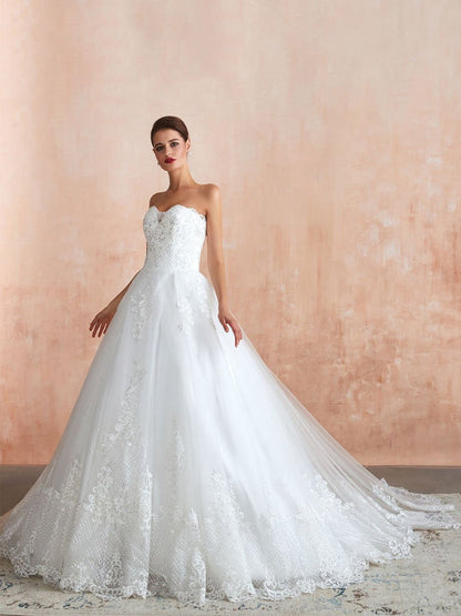 Sweetheart Sleeveless Wedding Dress Princess Bridal Gowns With Train