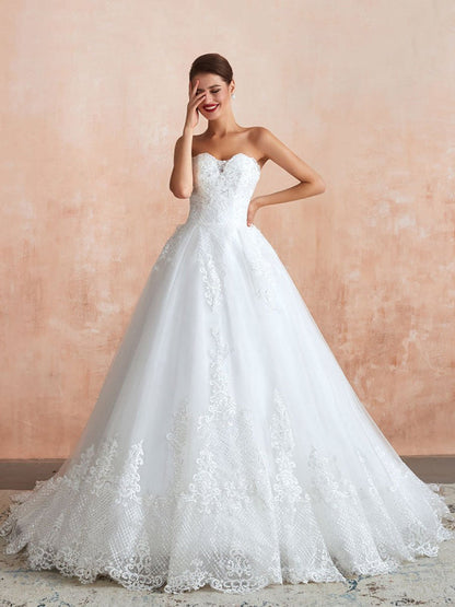 Sweetheart Sleeveless Wedding Dress Princess Bridal Gowns With Train