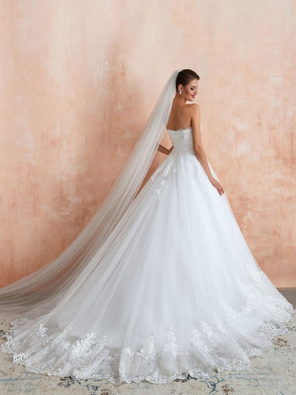 Sweetheart Sleeveless Wedding Dress Princess Bridal Gowns With Train