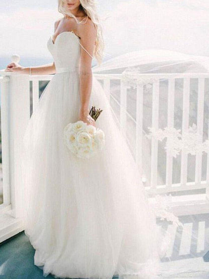 Sweetheart Wedding Dress Ball Gown Sleeveless Sash Tulle Bridal Dresses