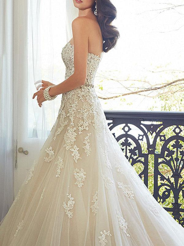 Tulle A Line Sweetheat Sleeveless Floor Length Lace Appliqued Bridal Gowns With Train
