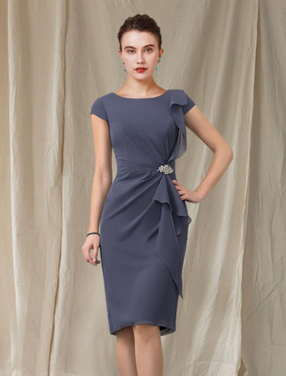 Aimishang Sheath / Column Mother of the Bride Dress Wedding Guest Elegant Jewel Neck Knee Length Chiffon Cap Sleeve with Ruffles Crystal Brooch Fall