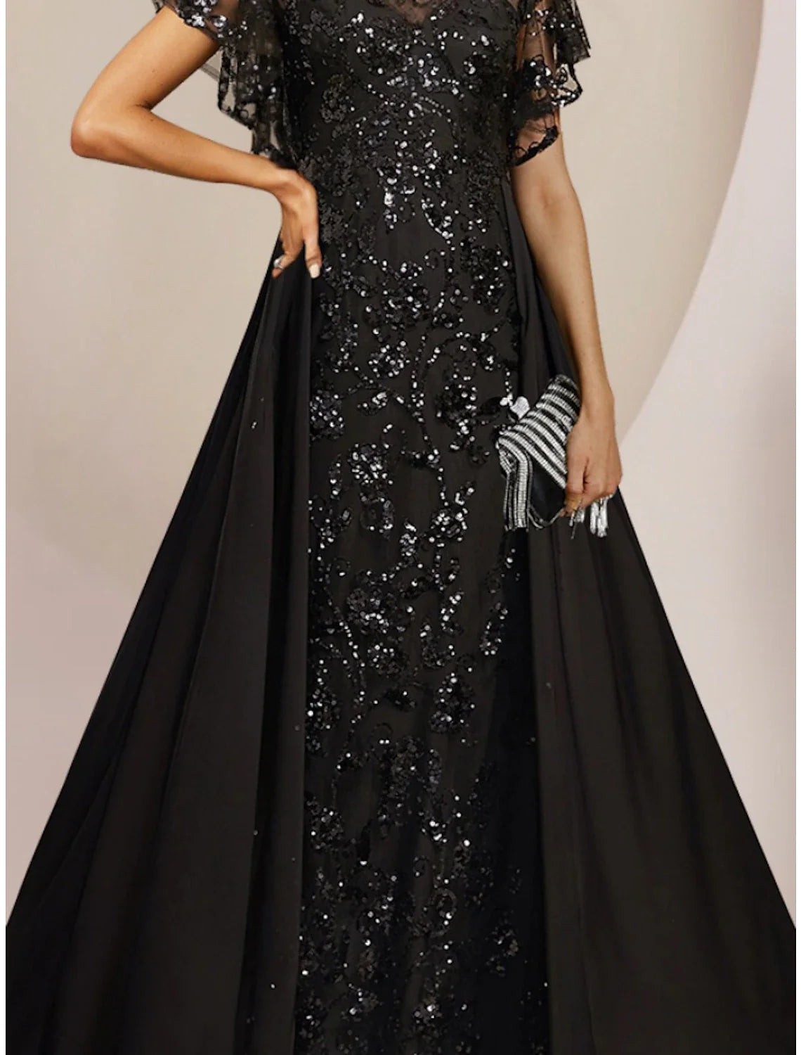 Aimishang  A-Line Mother of the Bride Dress Wedding Guest Elegant Scoop Neck Floor Length Chiffon Lace Sequined Short Sleeve with Sequin Ruching Solid Color