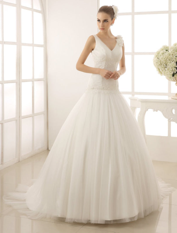 V-Neck Mermaid Brides Wedding Dress With Flowers Detailing