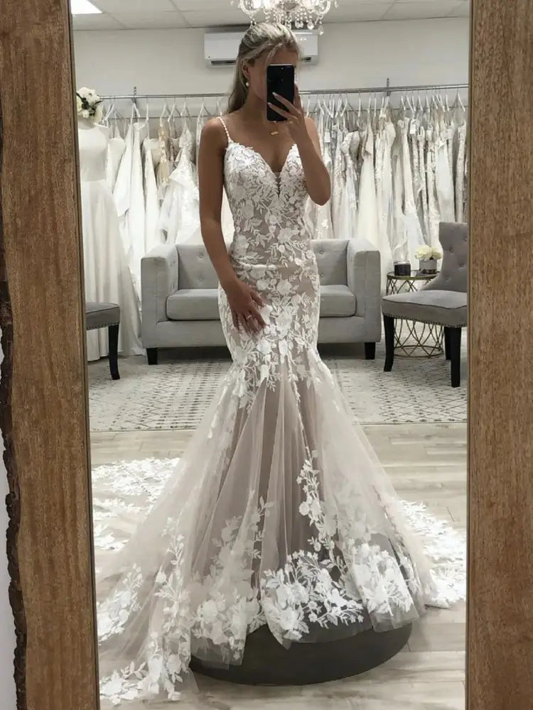 V Neck Mermaid Champagne Lace Wedding Dresses Tulle Long Bridal Gown