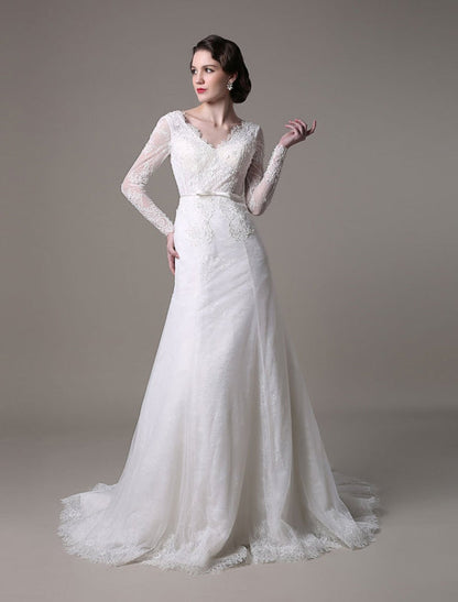 Vintage Lace Wedding Dress A-Line With Long Sleeves Pearls Applique