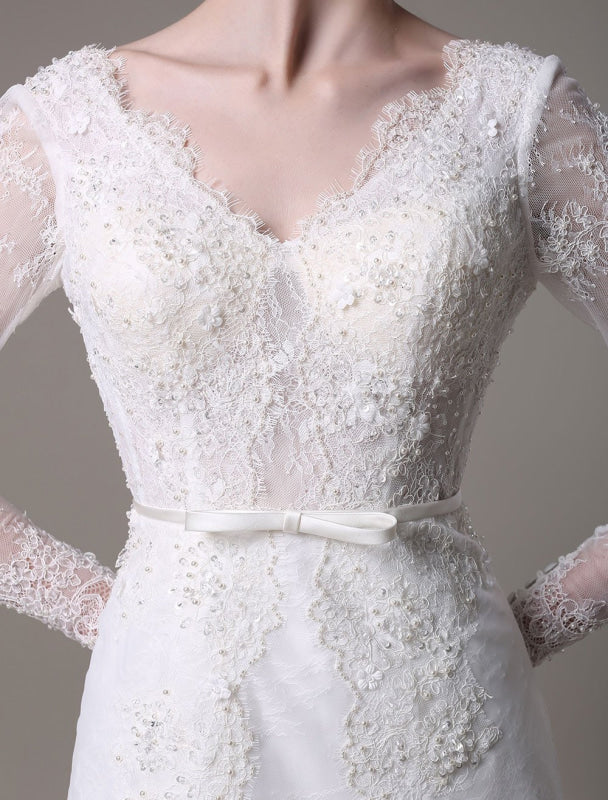 Vintage Lace Wedding Dress A-Line With Long Sleeves Pearls Applique