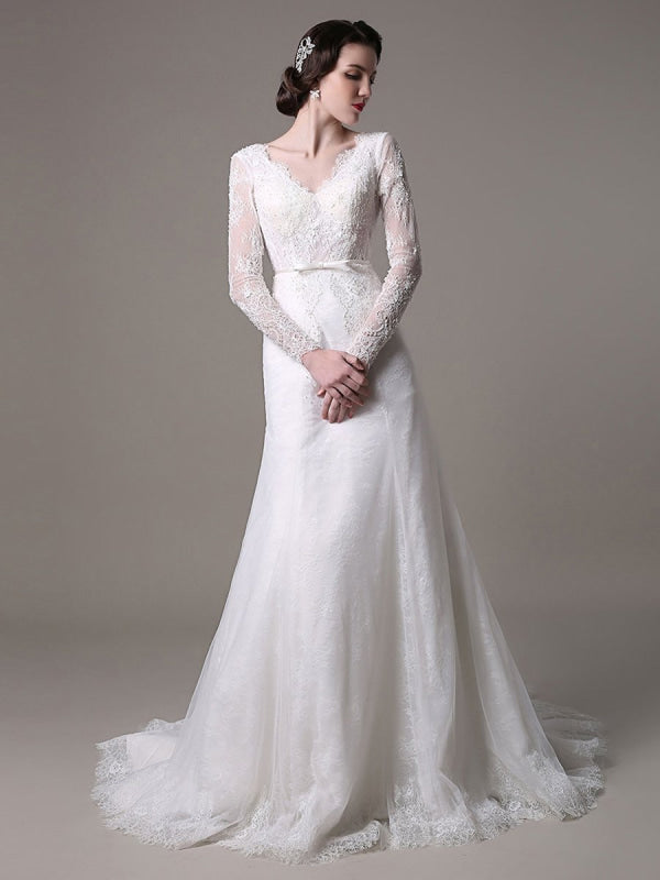 Vintage Lace Wedding Dress A-Line With Long Sleeves Pearls Applique