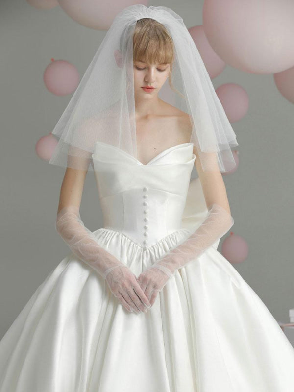 Vintage Wedding Dresses Cathedral Train Strapless Sleeveless Bows Satin Bridal Gowns