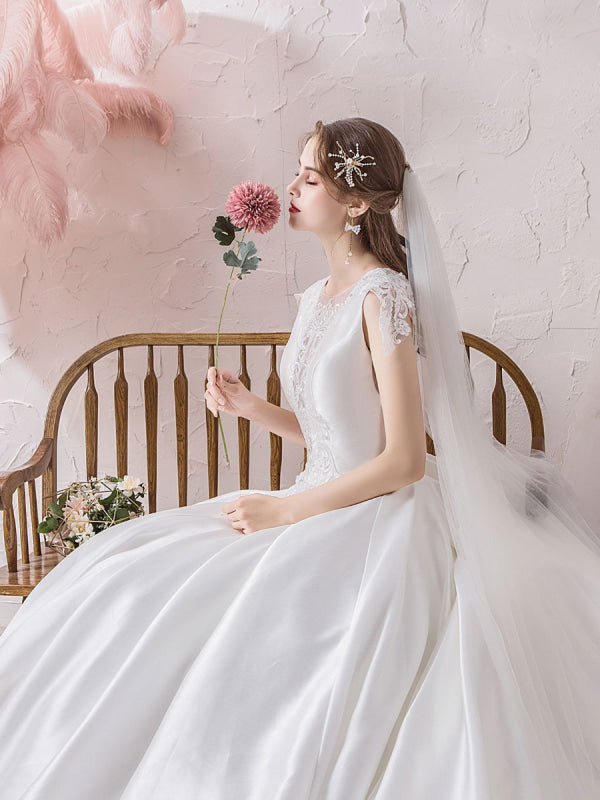 Wedding Dress Princess Silhouette Illusion Neckline Sleeveless Natural Waist Cathedral Train Bridal Gowns