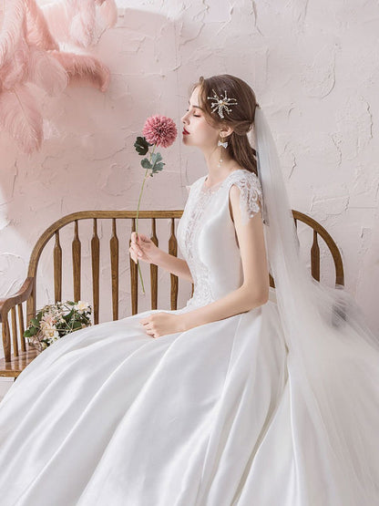 Wedding Dress Princess Silhouette Illusion Neckline Sleeveless Natural Waist Cathedral Train Bridal Gowns