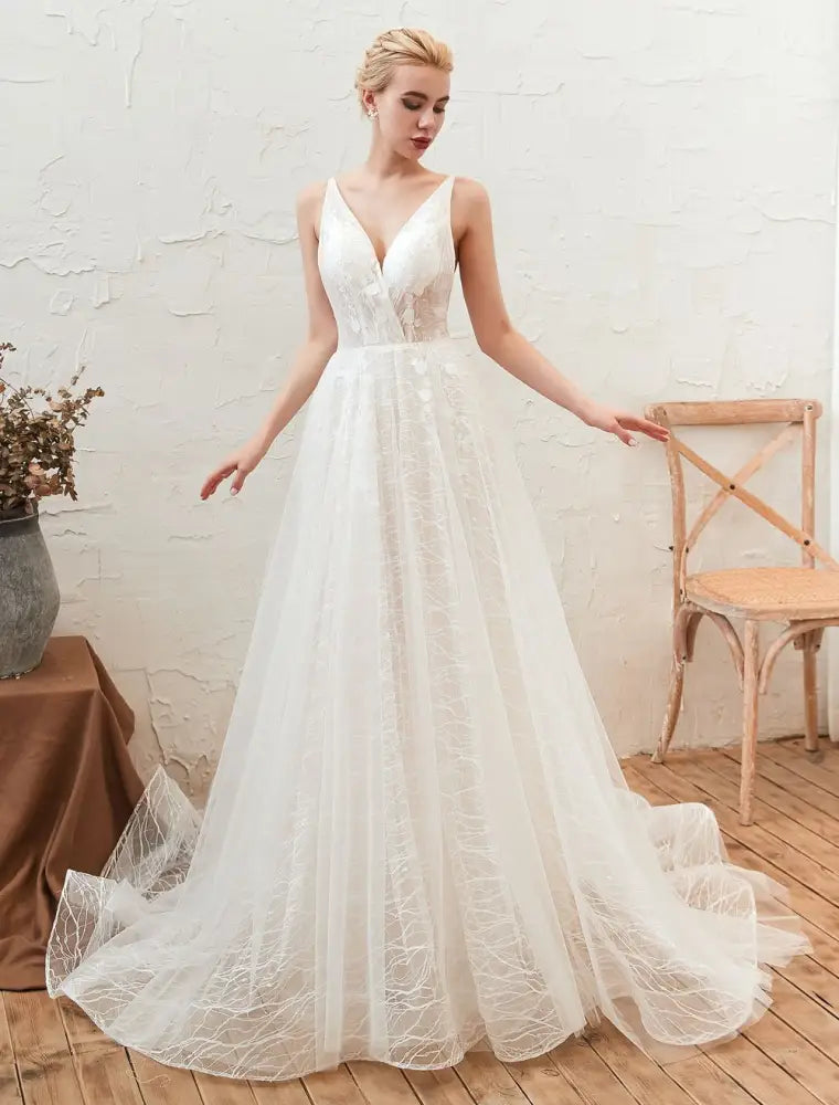 Wedding Dress V Neck A Line Floor Length Lace Appliqued Tulle Bridal Gowns