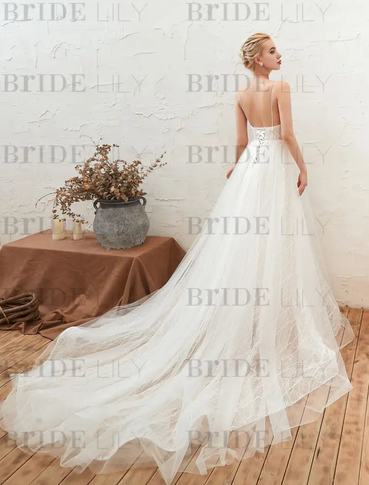 Wedding Dress V Neck A Line Floor Length Lace Appliqued Tulle Bridal Gowns