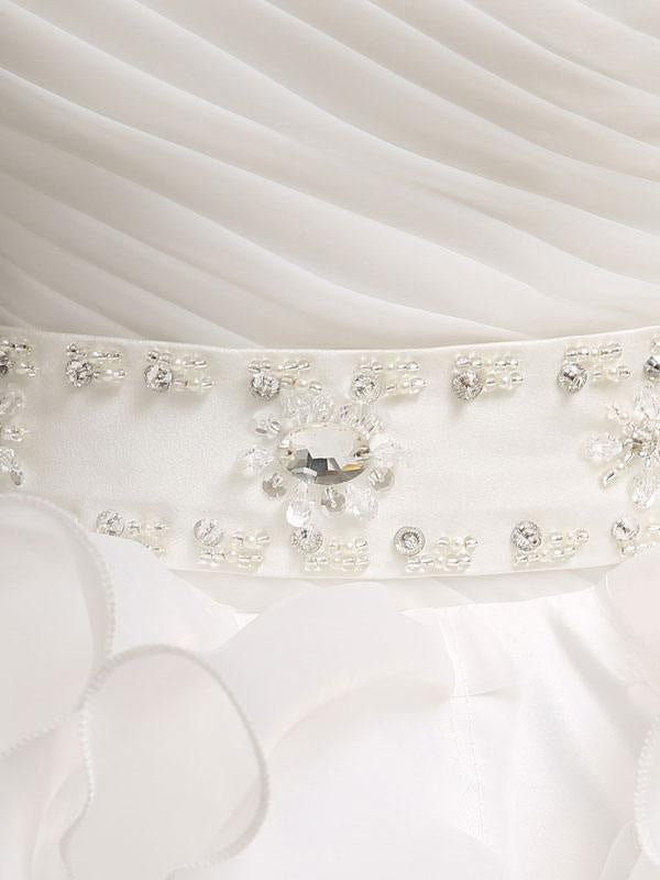 Wedding Dresses Princess Ball Gowns Strapless Sweetheart Neckline Pleated Beaded Sash Tulle Ivory Bridal Dress With Train