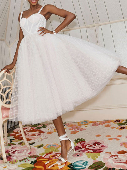 White Short Bridal Dress A-Line Sweetheart Pearls Tea Length Wedding Dress Spaghetti Straps