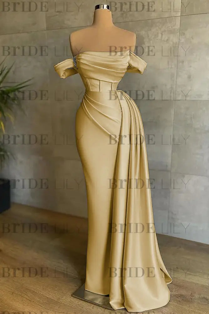 White Prom Dress Sleeveless Elegant Pleated Off-the-Shoulder Satin Evening Dress
