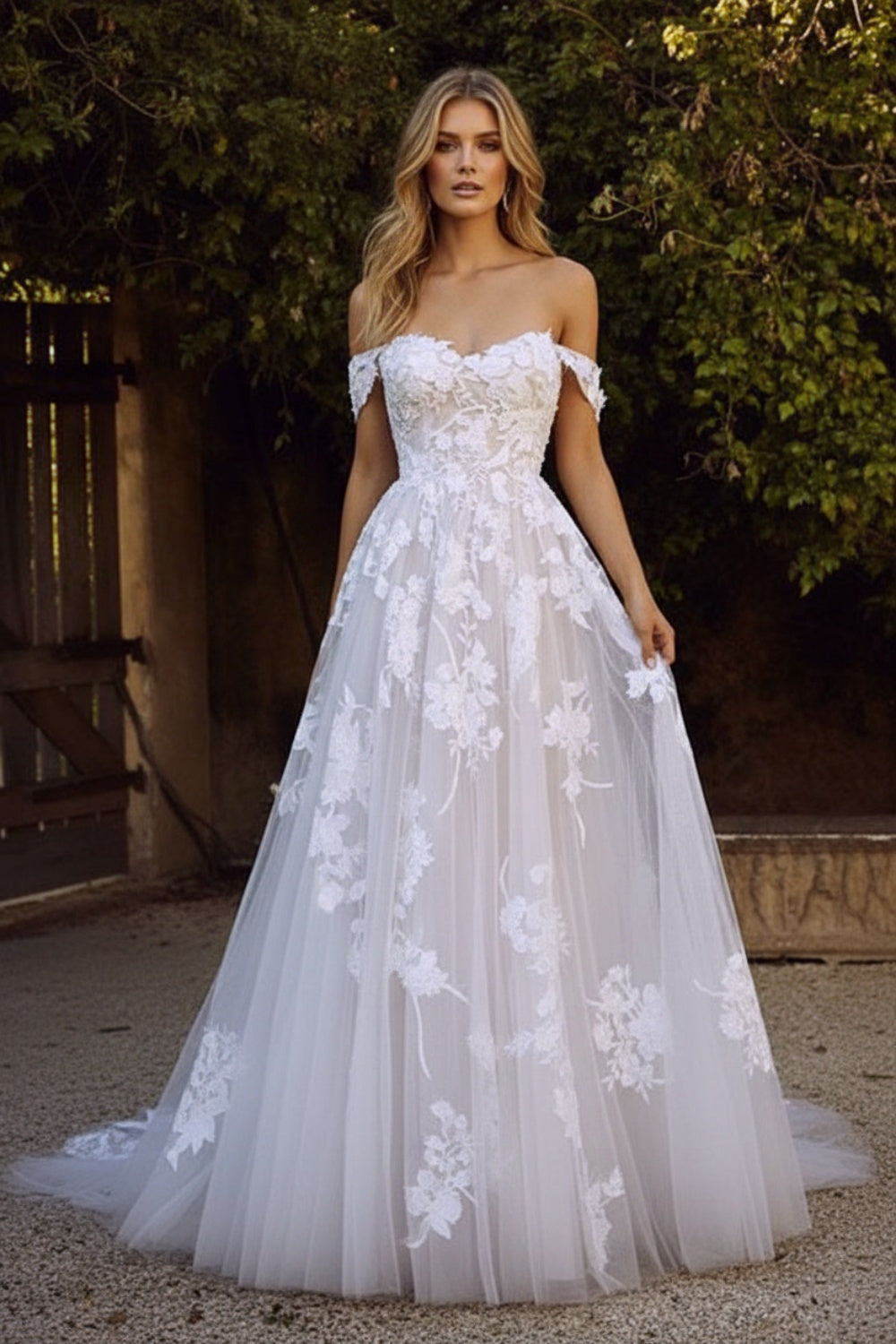 Short Sleeve A Line Wedding Dresses Off The Shoulder  Lace Appliqued Tulle Bridal Gown With Train