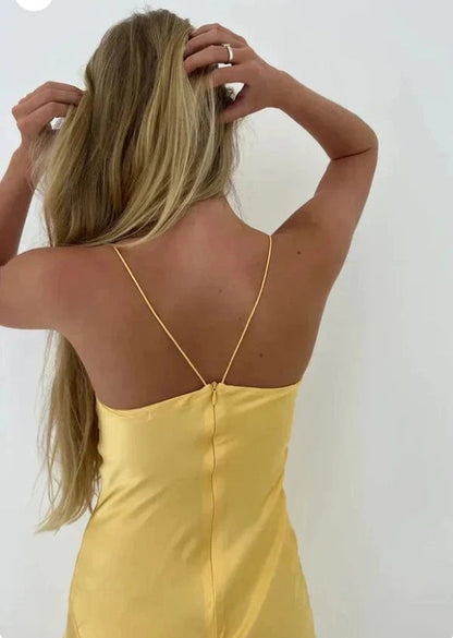 Aimishang Elegant Yellow Mermaid Spaghetti Straps Long Prom Dress Simple Evening Party Dress Formal Dress With Slit
